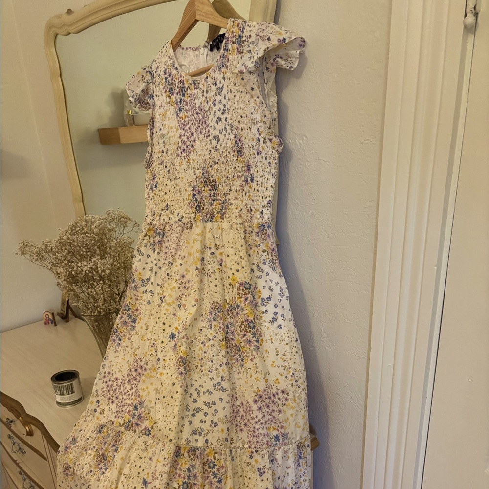 Beautiful 1 State Floral Dress- no longer available in stores at Nordstrom